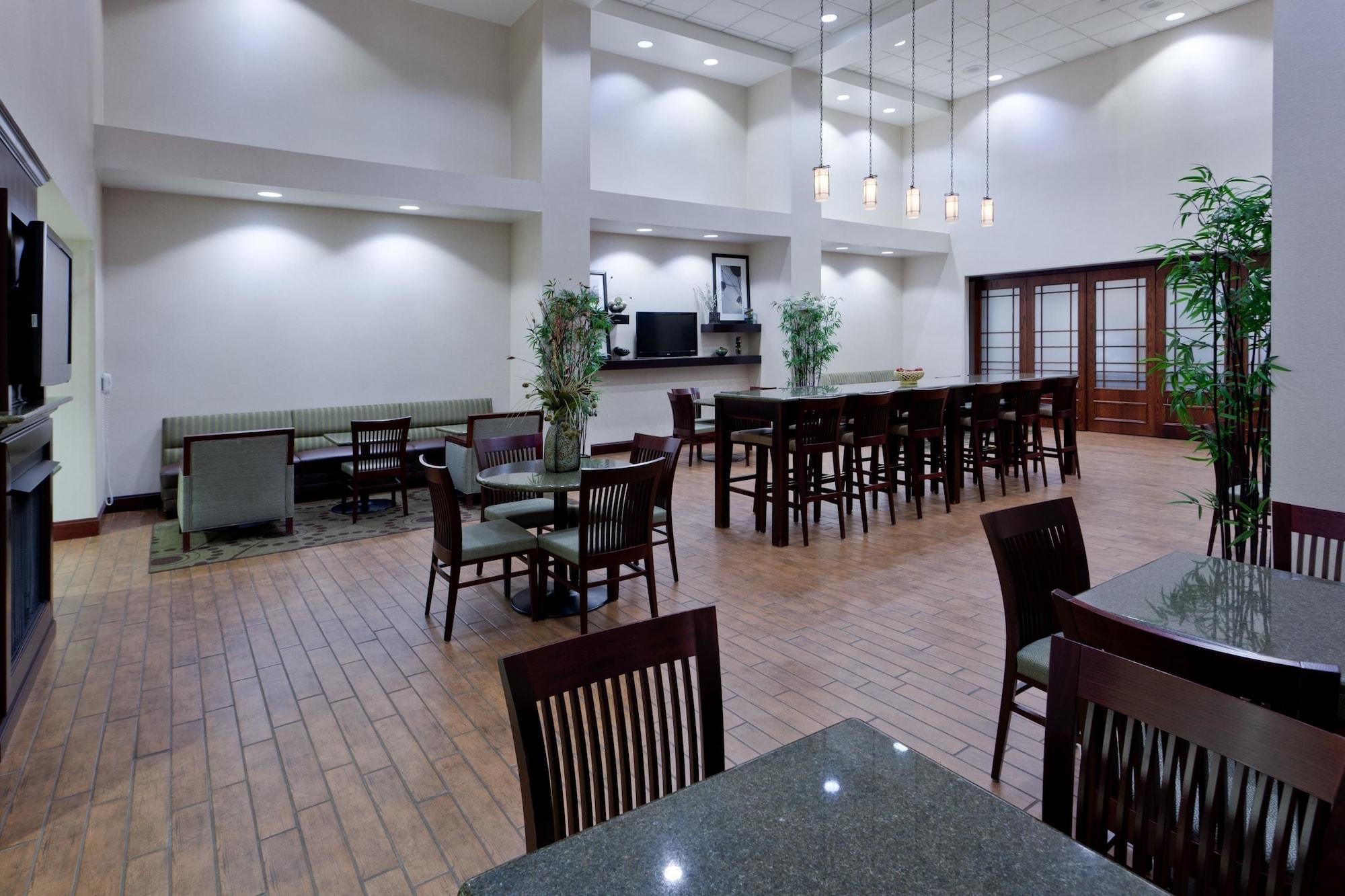 Hampton Inn & Suites By Hilton Syracuse Dewitt East Syracuse Eksteriør billede